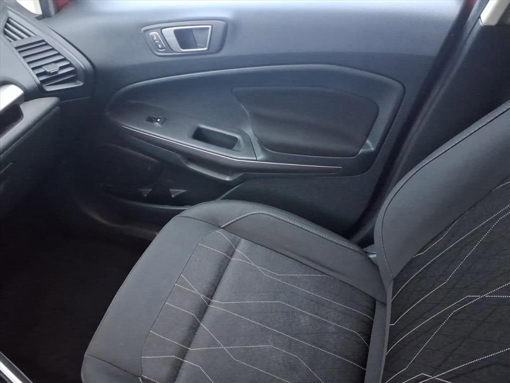 Certified 2021 Ford EcoSport SE image 24