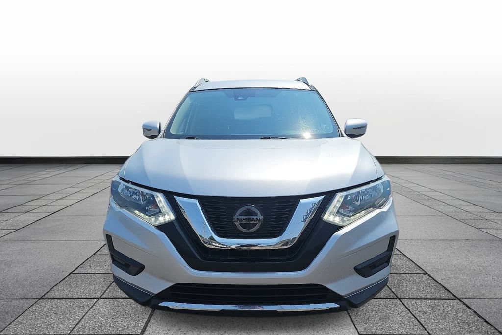 Used 2020 Nissan Rogue SV AWD/4WD image 2