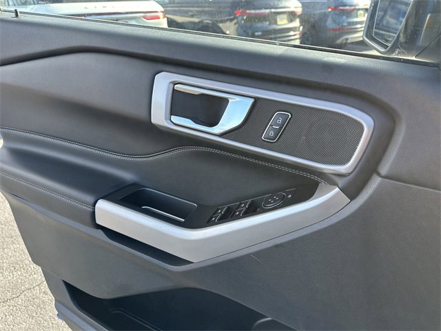 Certified 2023 Ford Explorer XLT w/ Equipment Group 202A image 31