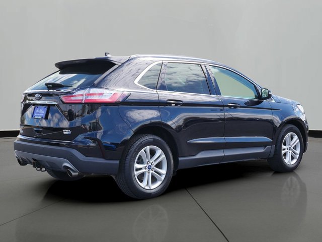 Certified 2020 Ford Edge SEL w/ Convenience Package AWD/4WD image 3