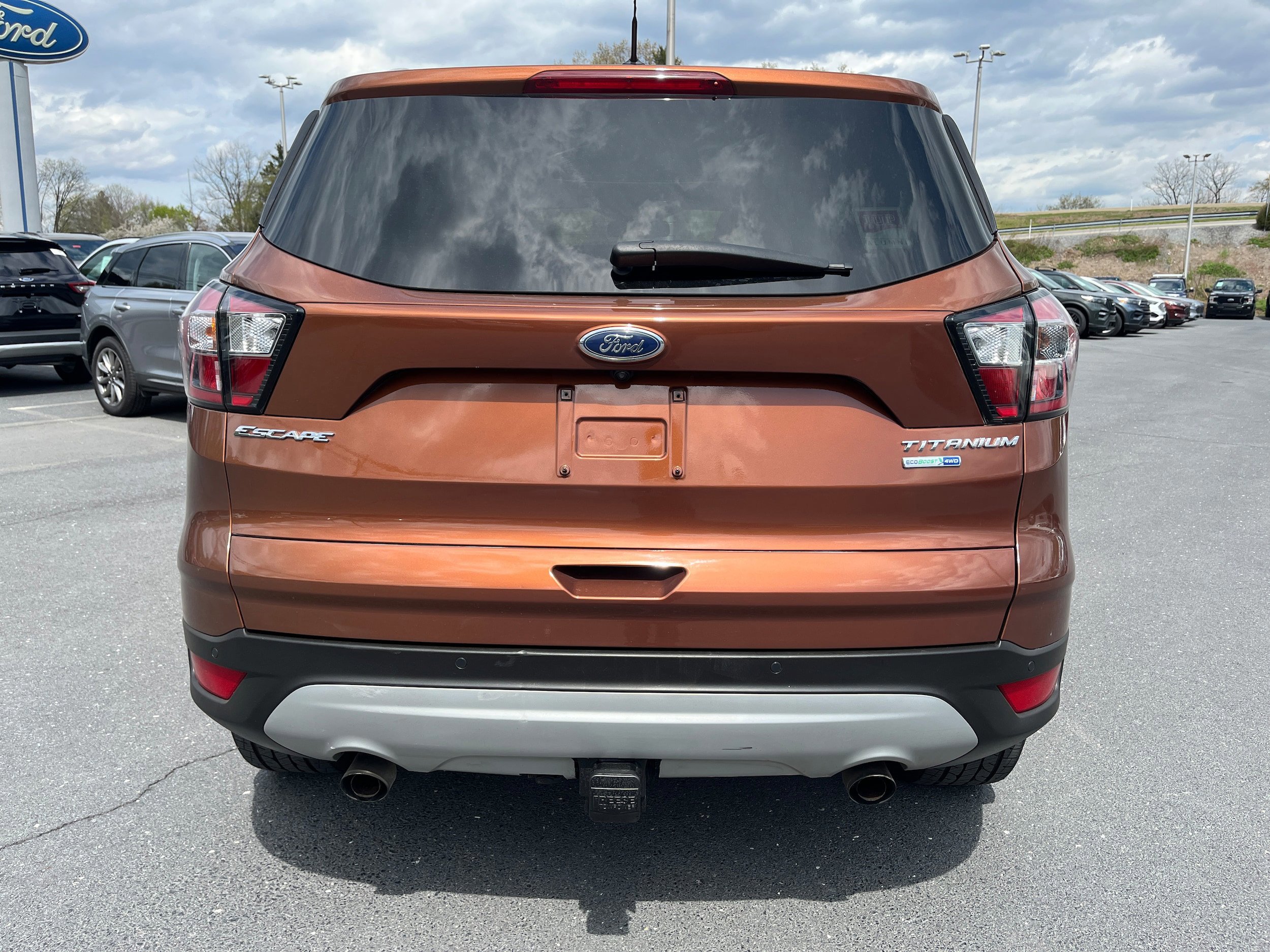 Certified 2017 Ford Escape Titanium w/ Equipment Group 301A AWD/4WD image 4