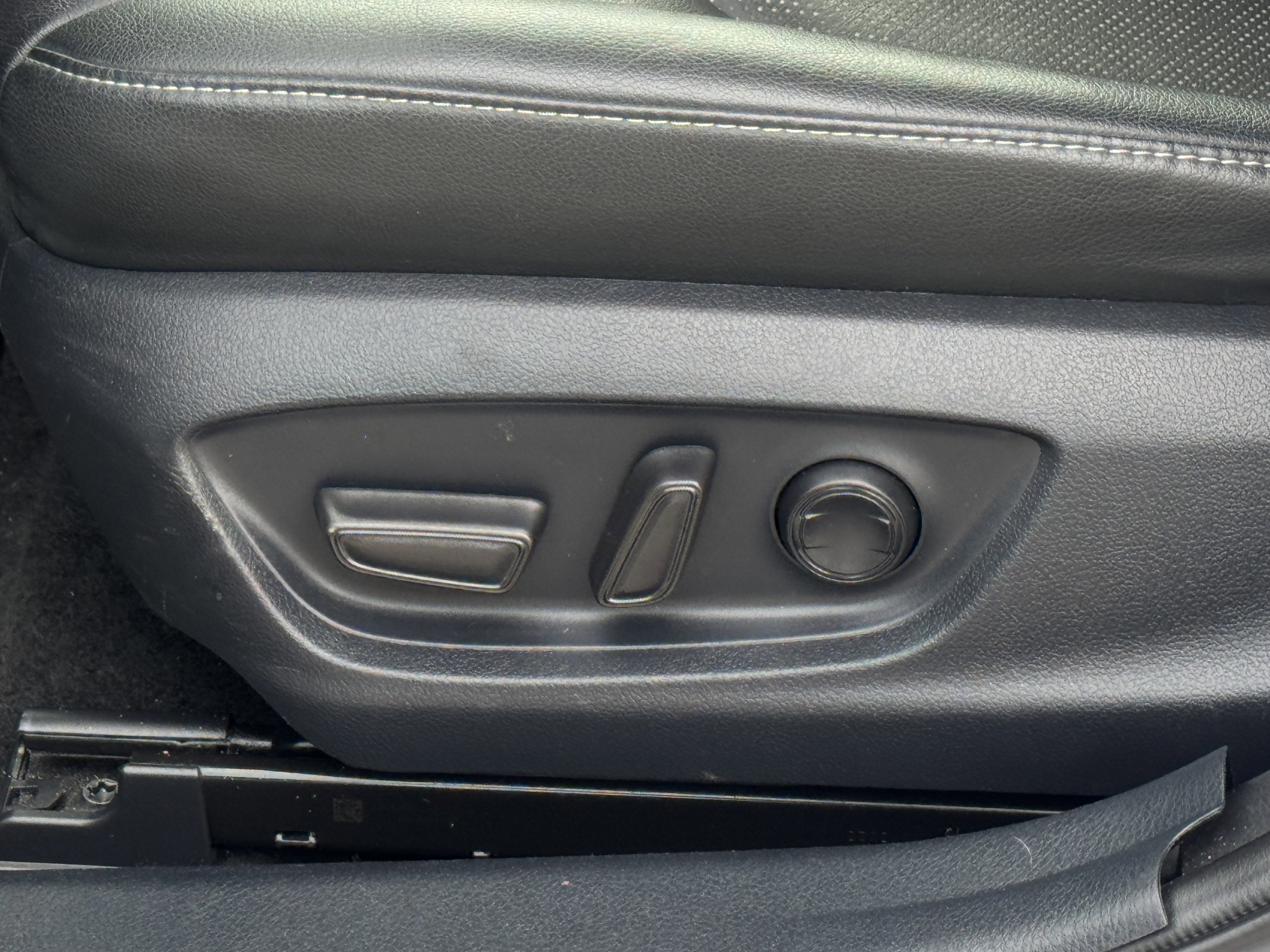 Used 2024 Toyota Camry XSE image 15