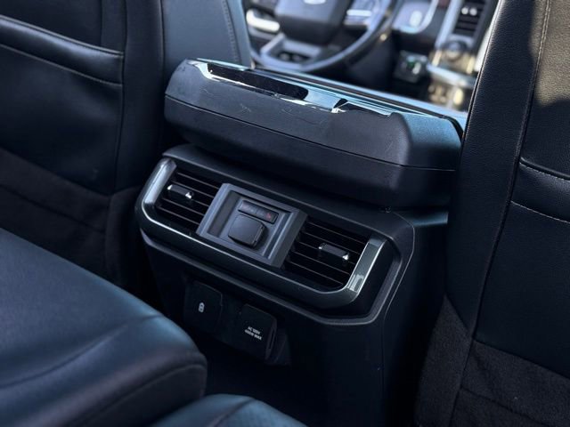 Certified 2022 Ford F150 Lariat w/ Equipment Group 502A High image 17