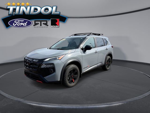 Used 2025 Nissan Rogue SV AWD/4WD image 5