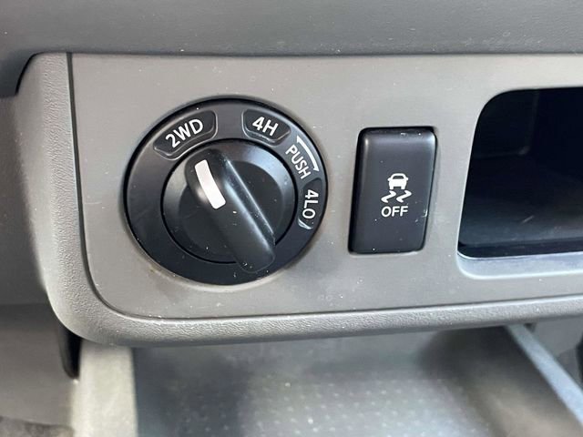 Used 2019 Nissan Frontier SV image 20