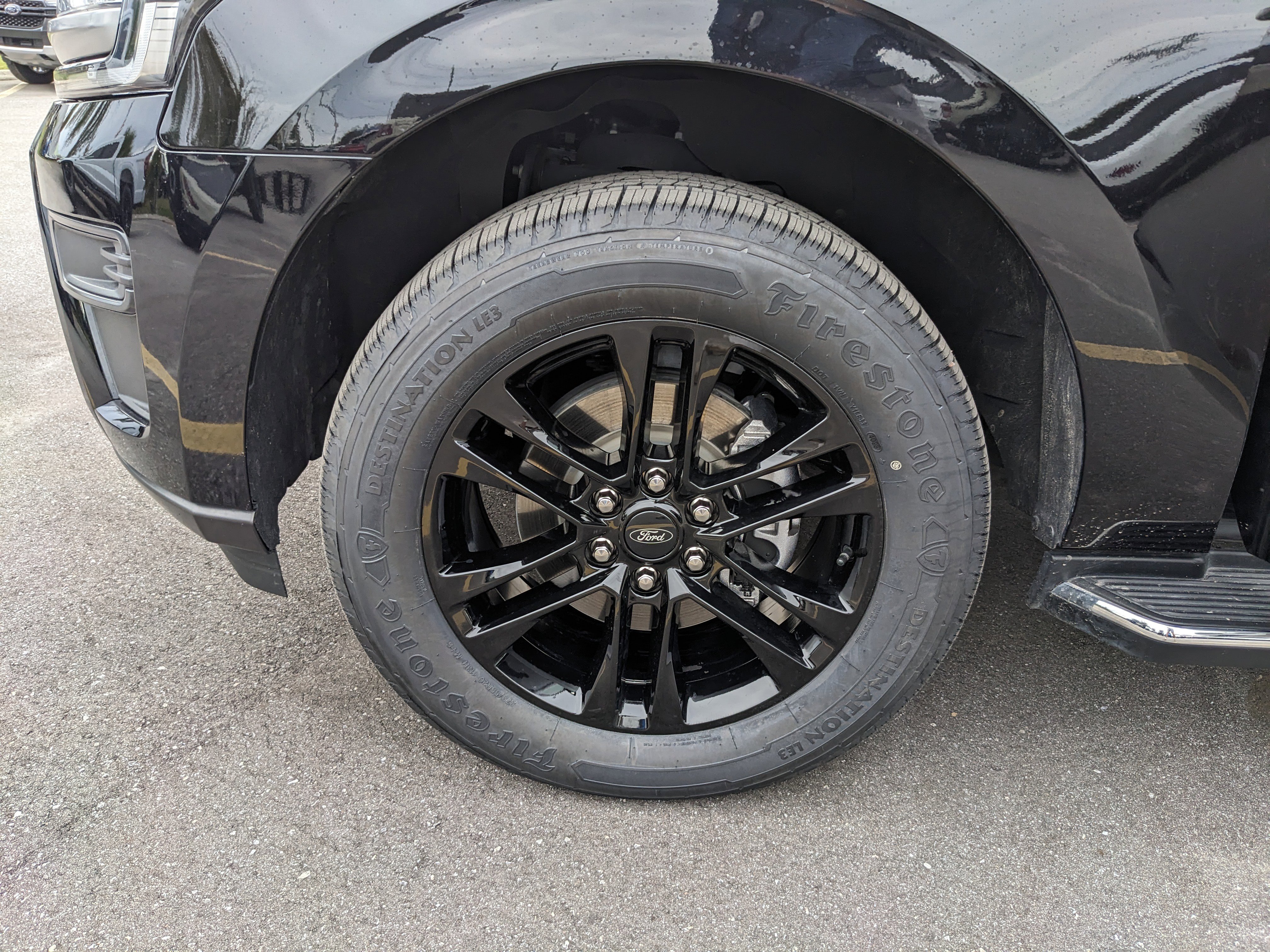 Certified 2022 Ford Expedition XLT image 38