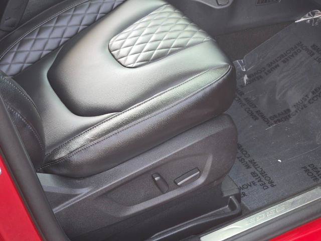 Certified 2024 Ford Edge Titanium AWD/4WD image 7