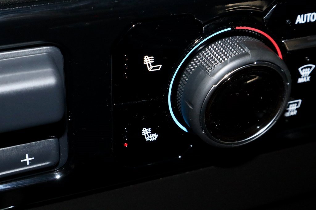 Used 2025 Chevrolet Silverado 1500 RST image 4