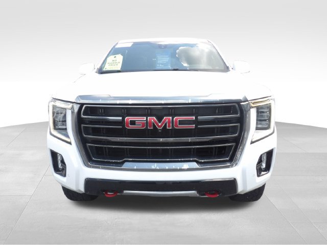 Used 2021 GMC Yukon AT4 w/ AT4 Premium Plus Package AWD/4WD image 2