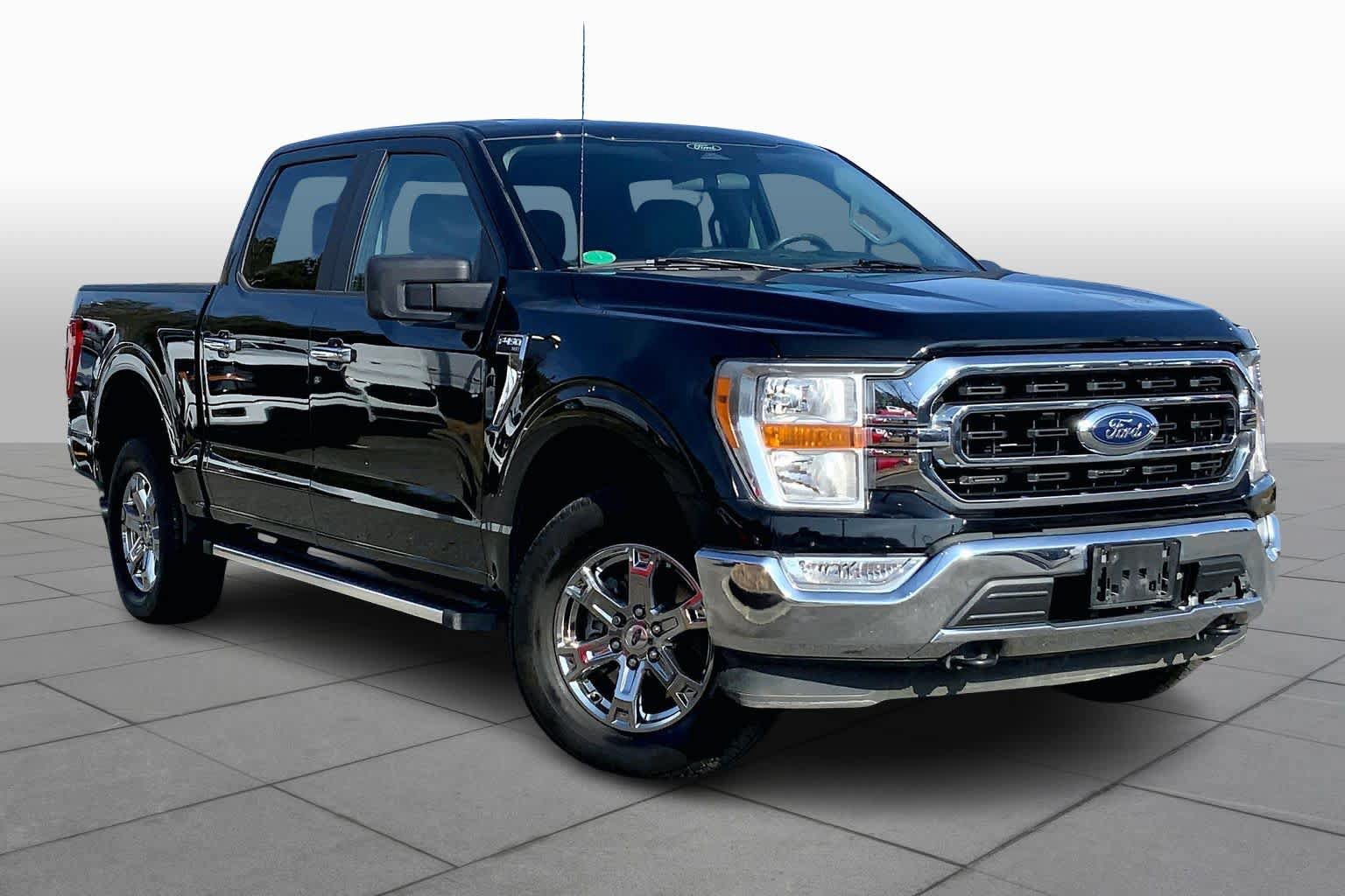 Certified 2022 Ford F150 XLT w/ XTR Package AWD/4WD image 4