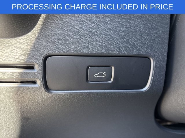 Used 2023 Volvo C40 P8 Recharge Plus AWD/4WD image 20