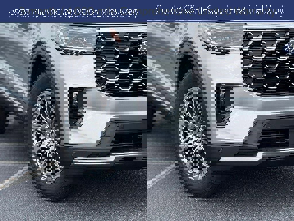 Certified 2025 Ford Explorer Platinum image 3