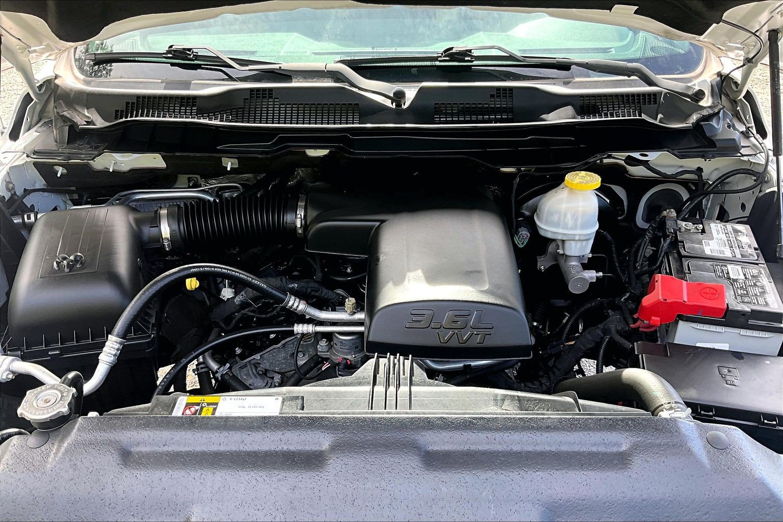 Used 2018 RAM 1500 Express RWD image 11