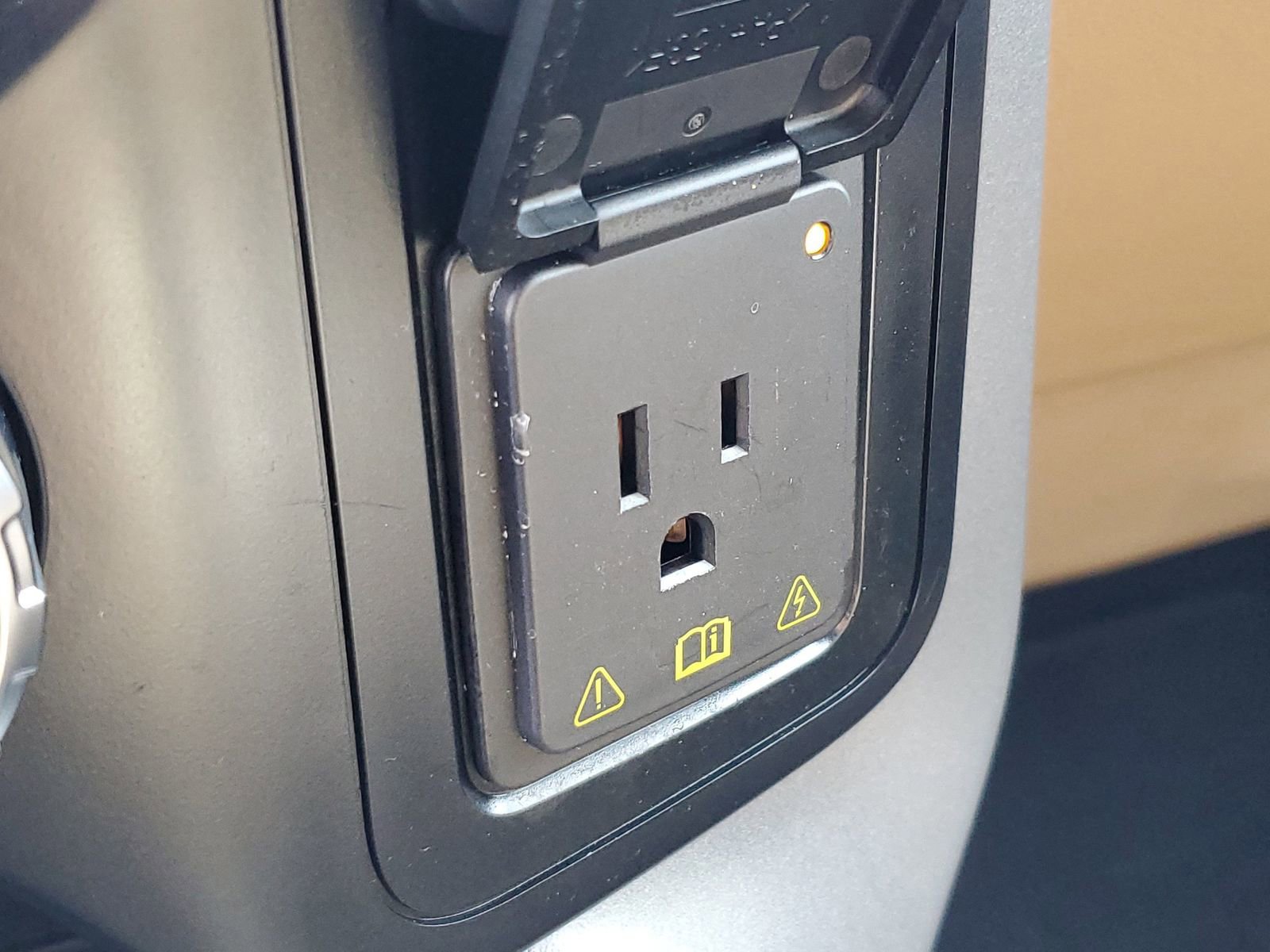 Certified 2023 Ford F150 XLT w/ Equipment Group 302A High image 27