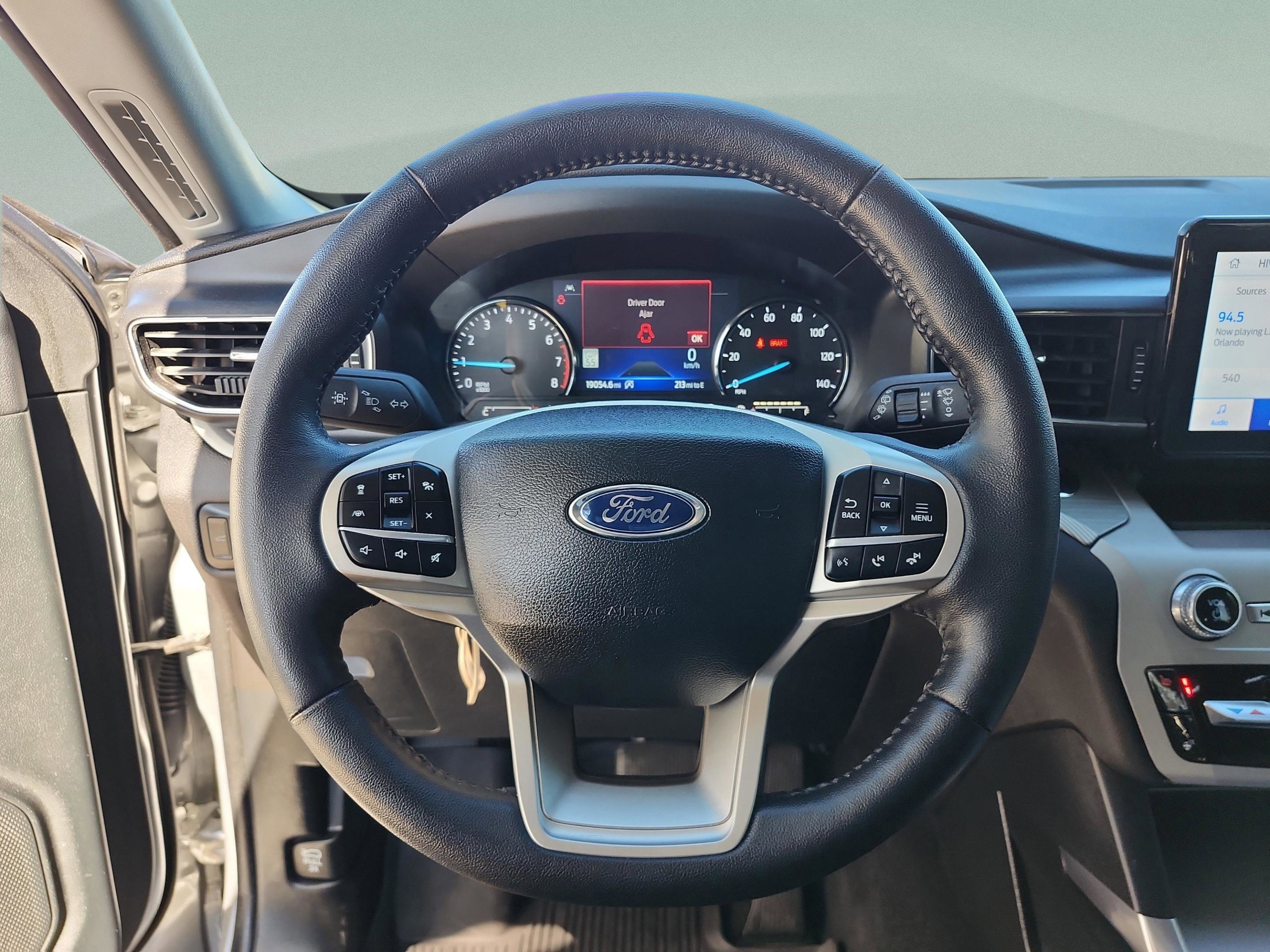 Certified 2023 Ford Explorer XLT w/ Equipment Group 202A image 10