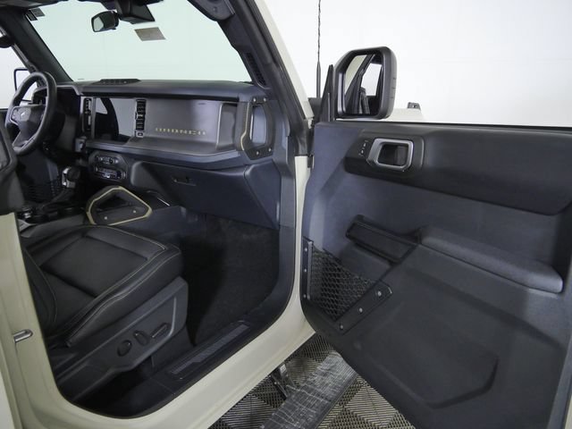 Certified 2026 Ford Bronco Badlands AWD/4WD image 10