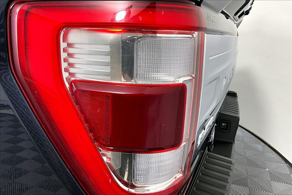 Certified 2022 Ford F150 Platinum w/ Equipment Group 701A High AWD/4WD image 29