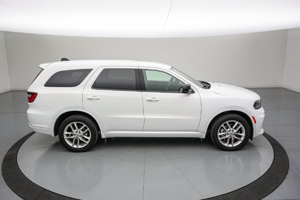 Used 2025 Dodge Durango GT AWD/4WD image 3