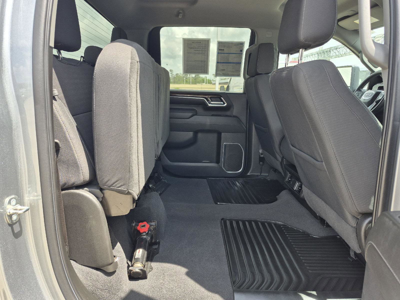 Used 2024 GMC Sierra 2500 SLE w/ SLE Value Package; RWD image 15