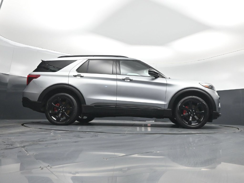 Certified 2023 Ford Explorer ST w/ Equipment Group 401A AWD/4WD image 49