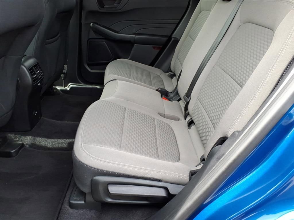 Certified 2022 Ford Escape SE image 12