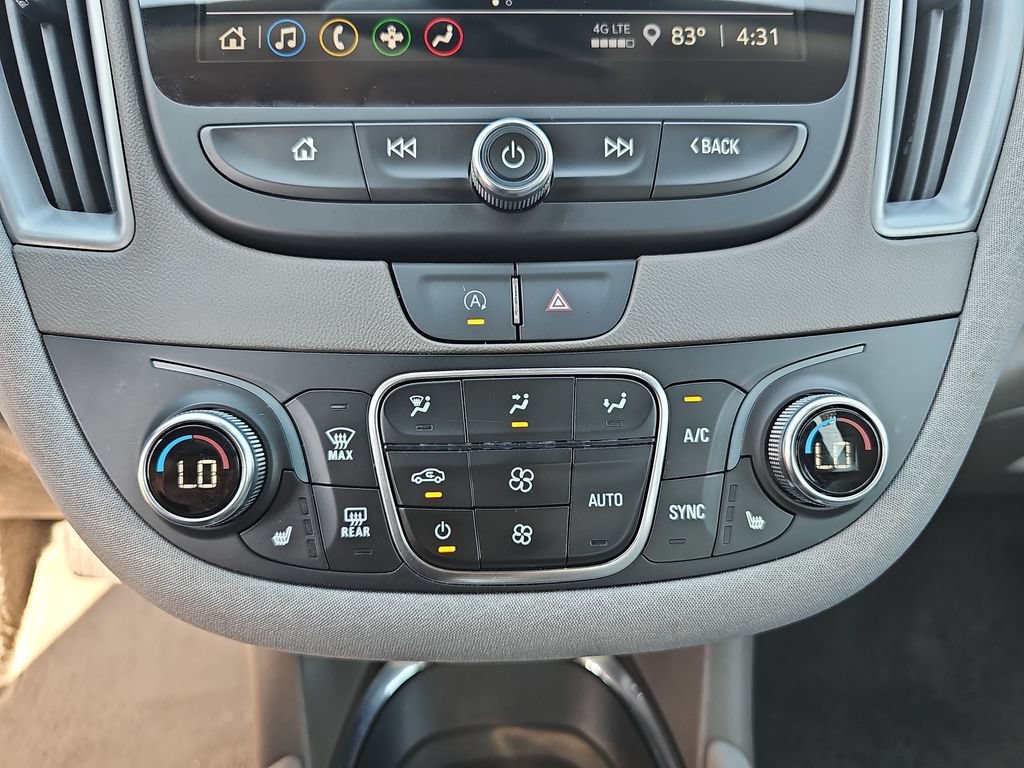 Used 2025 Chevrolet Malibu LT FWD image 22