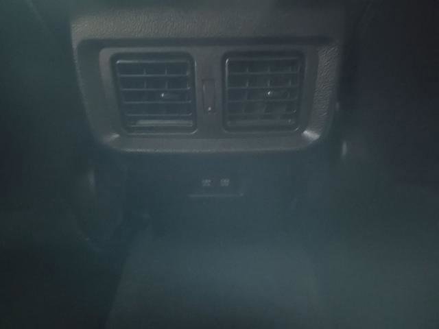 Used 2021 Toyota Venza XLE w/ Softex Package image 17