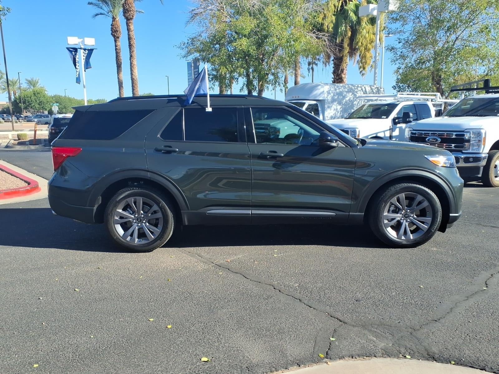 Certified 2024 Ford Explorer XLT w/ Equipment Group 202A RWD image 3