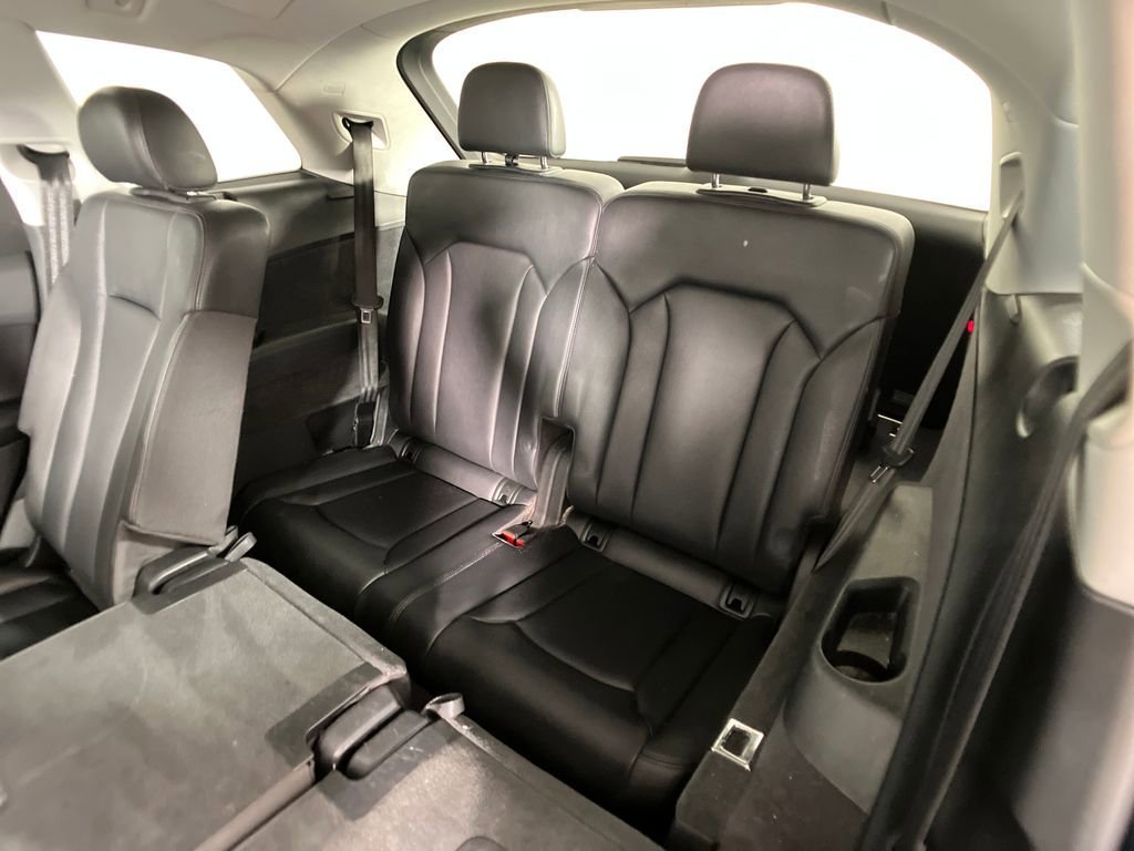 Used 2018 Audi Q7 2.0T Premium Plus w/ Premium Plus Package image 31