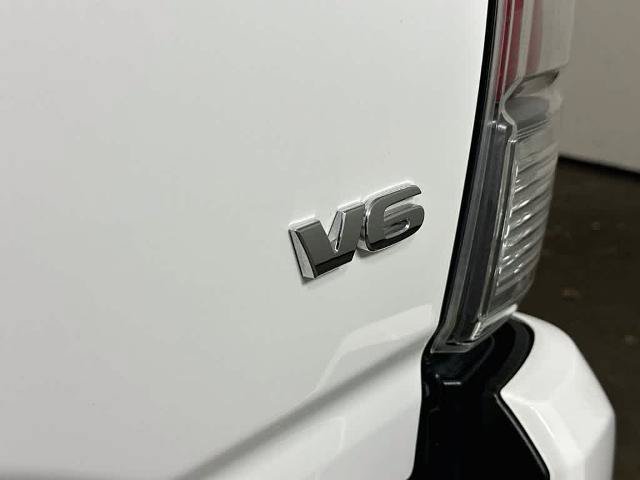 Used 2020 Toyota Tacoma TRD Sport RWD image 7