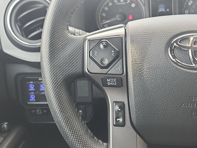 Used 2023 Toyota Tacoma TRD Off-Road AWD/4WD image 14