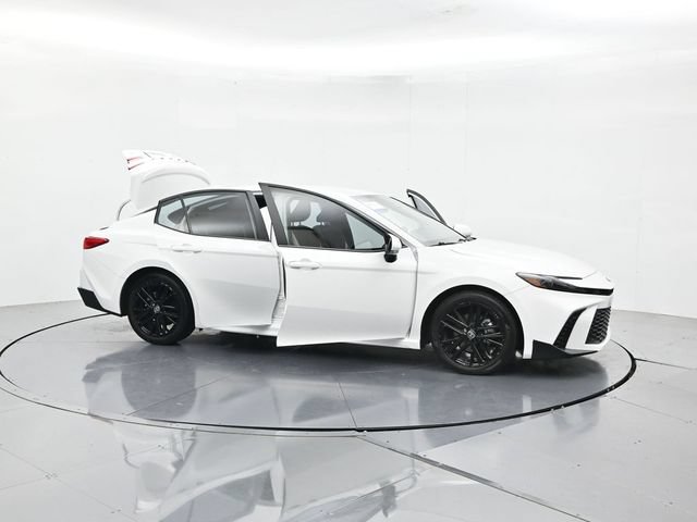 Used 2025 Toyota Camry SE FWD image 52