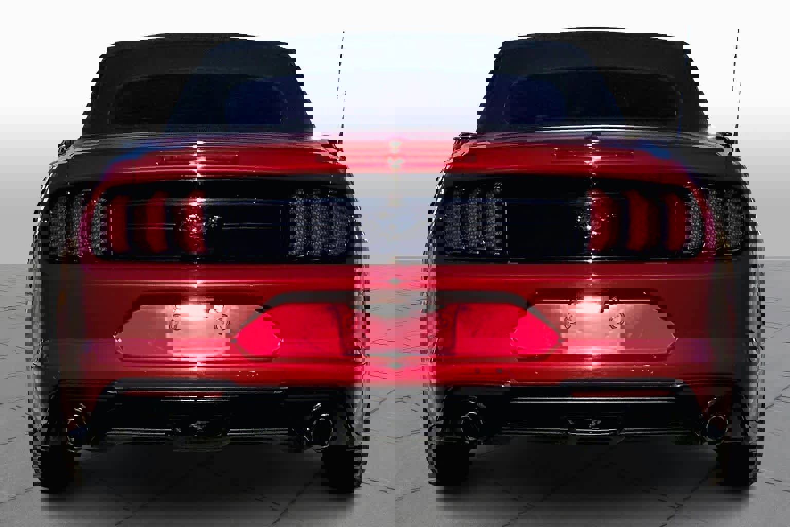 Certified 2018 Ford Mustang Convertible w/ Equipment Group 101A RWD image 3