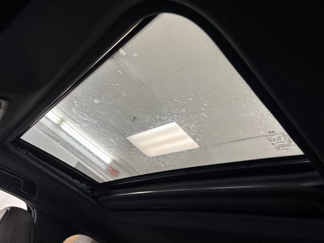 Used 2023 MAZDA CX-5 Signature image 13