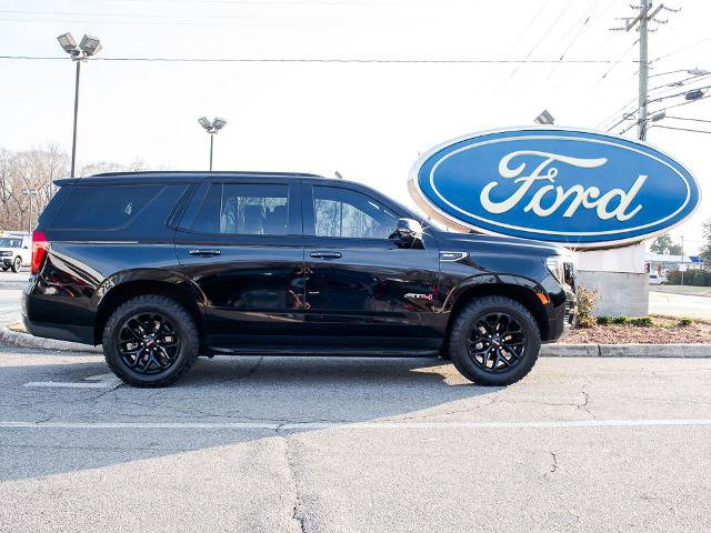 Used 2023 GMC Yukon AT4 w/ Technology Package image 1