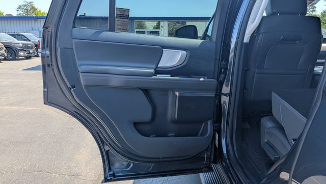 Certified 2025 Ford Expedition Active RWD image 23