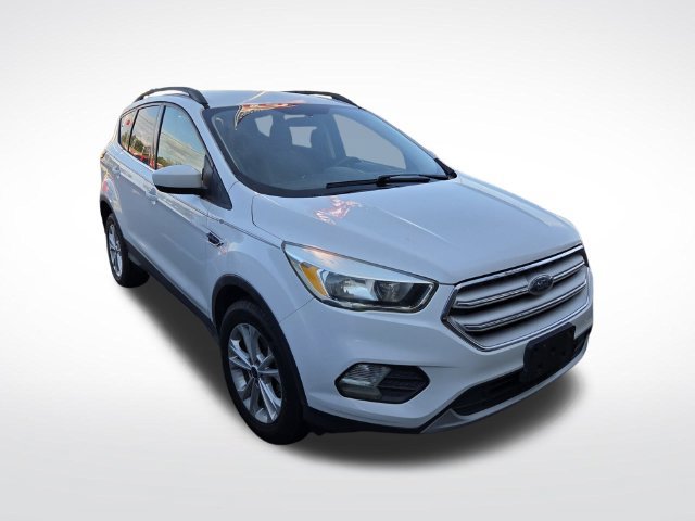 Certified 2018 Ford Escape SE FWD image 4