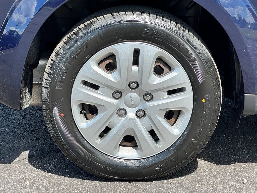 Used 2019 Dodge Journey SE FWD image 39