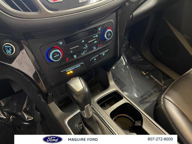 Certified 2017 Ford Escape Titanium image 24