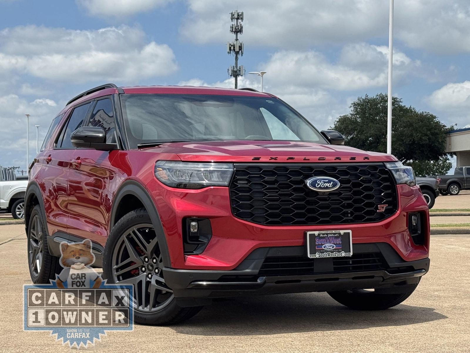 Certified 2025 Ford Explorer ST AWD/4WD image 2