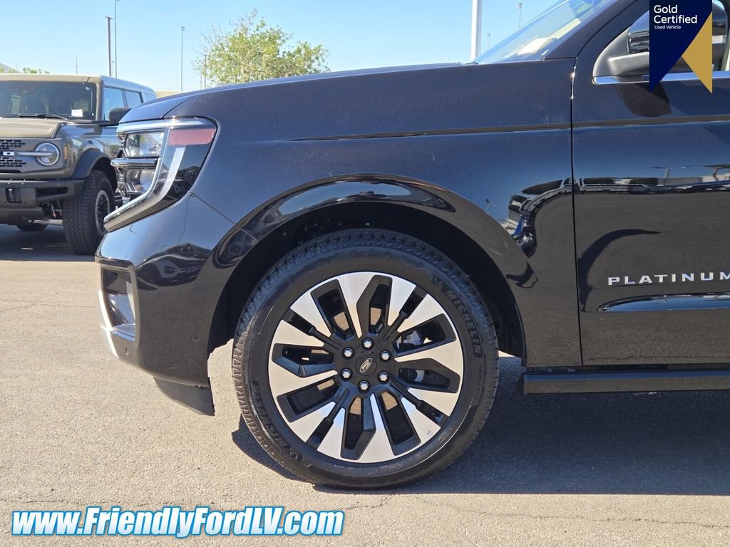 Certified 2025 Ford Expedition Platinum w/ Driver's Package AWD/4WD image 5