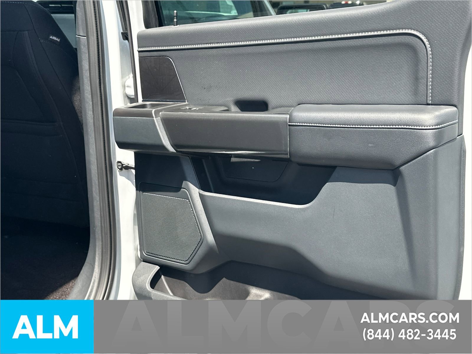 Certified 2022 Ford F150 XLT w/ Equipment Group 302A High image 33