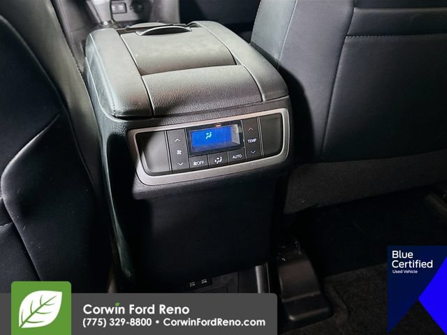 Used 2018 Toyota Highlander Plus w/ Preferred Accessory Package AWD/4WD image 26
