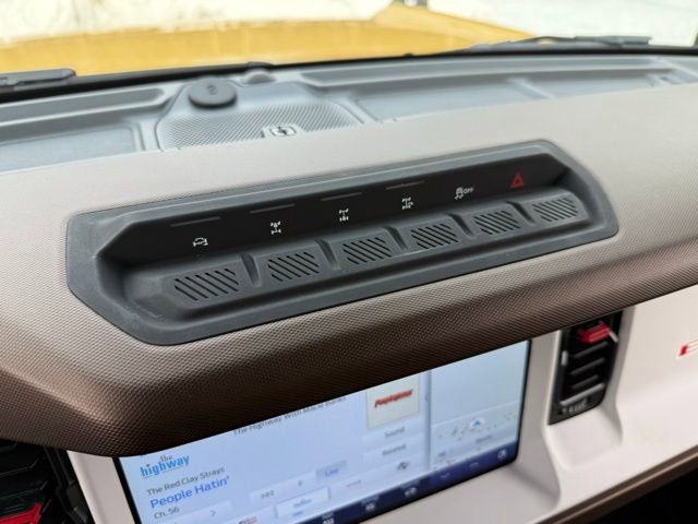 Certified 2023 Ford Bronco Heritage Edition image 26