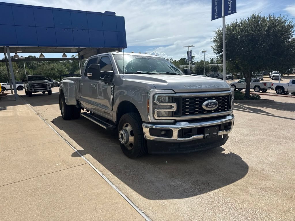 Certified 2024 Ford F350 Lariat AWD/4WD image 2