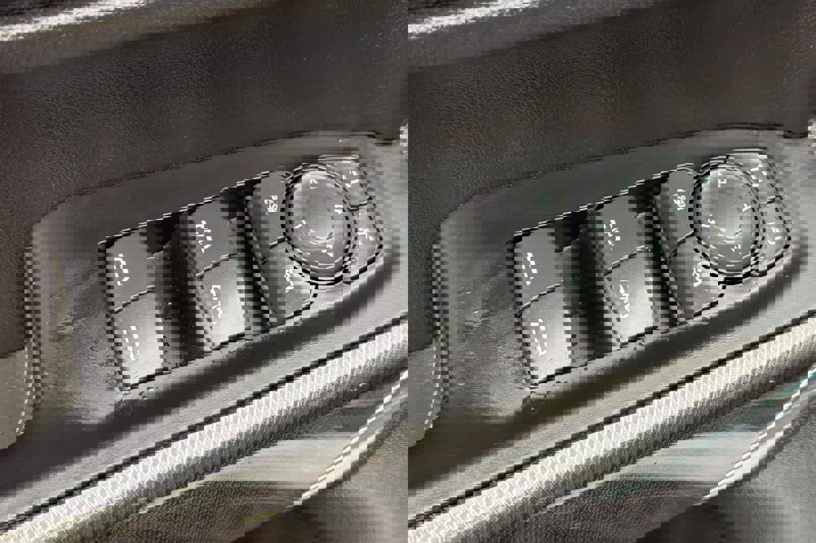 Used 2022 GMC Sierra 1500 AT4 w/ AT4 Premium Package image 13