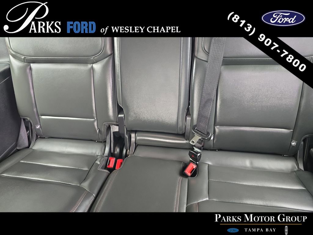 Certified 2025 Ford Expedition Active image 17