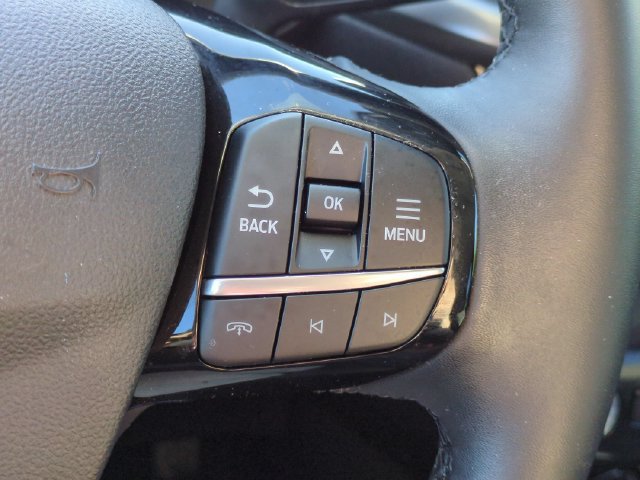 Certified 2024 Ford Escape SE FWD image 17