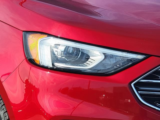 Certified 2021 Ford Edge Titanium AWD/4WD image 16