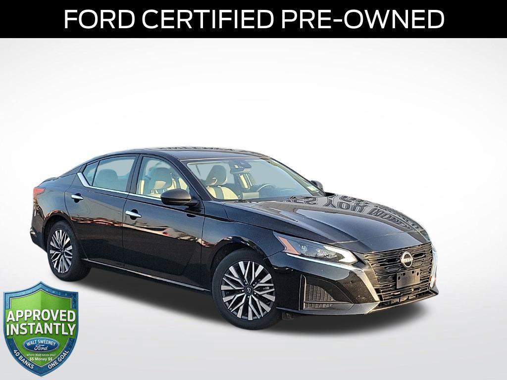 Used 2024 Nissan Altima 2.5 SV